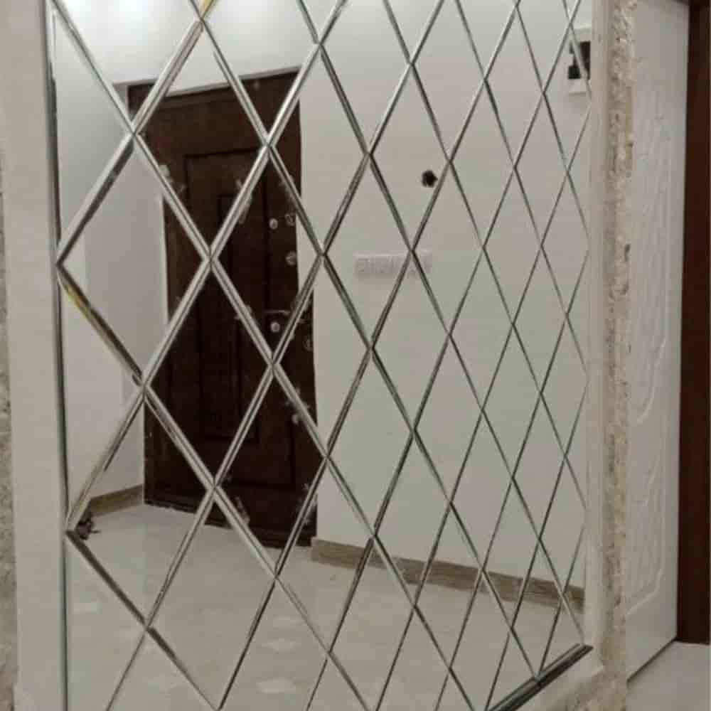 آینه کاری دیوار با طرح‌های مدرن و کلاسیک